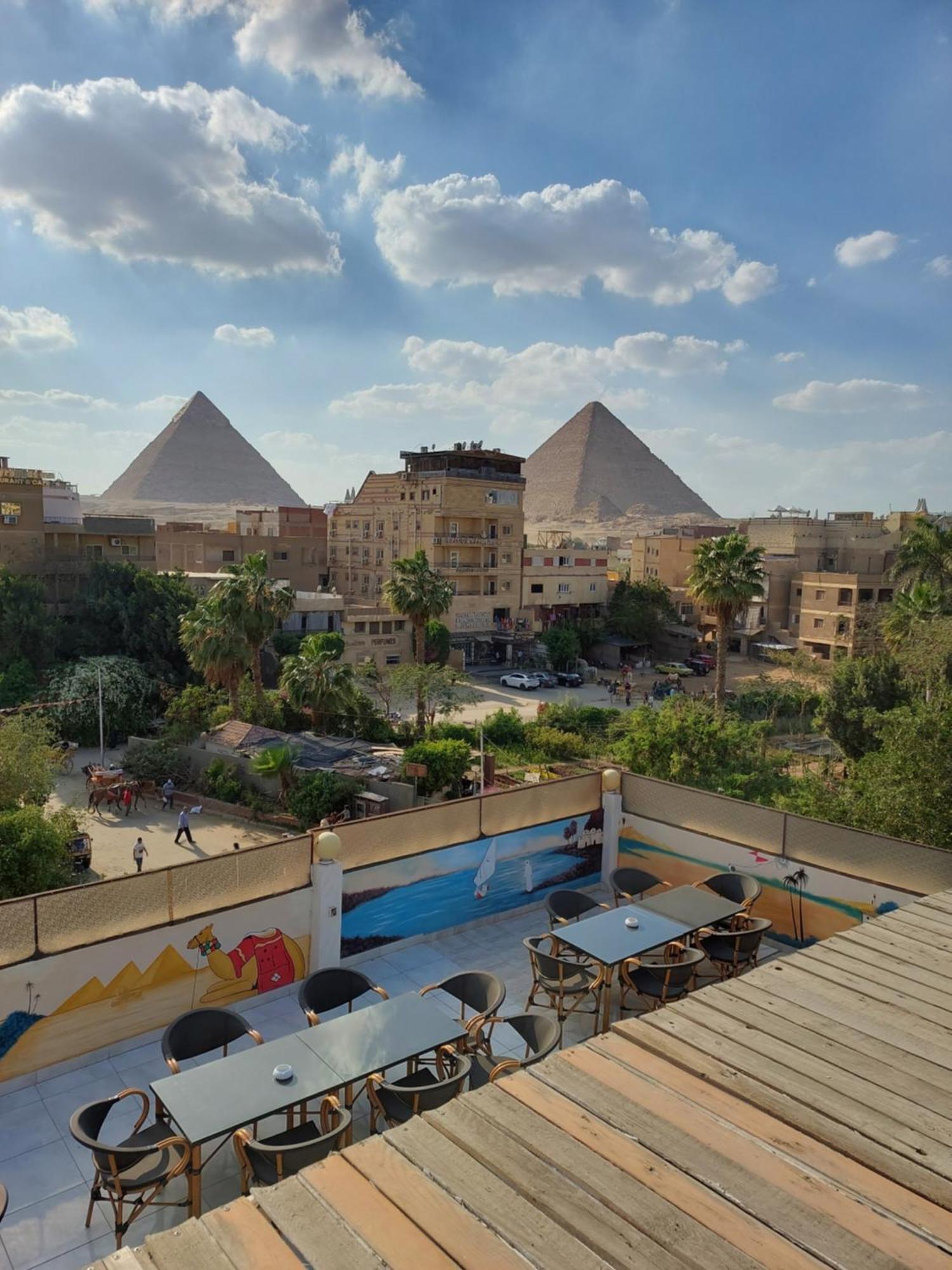 Nefertiti Pyramids View Hotel Caïro Buitenkant foto